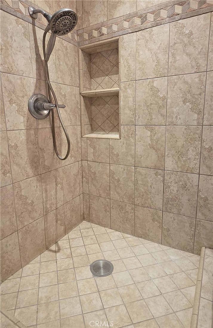 1236 E Highland Ct, Ontario CA, 9176463680673085313121