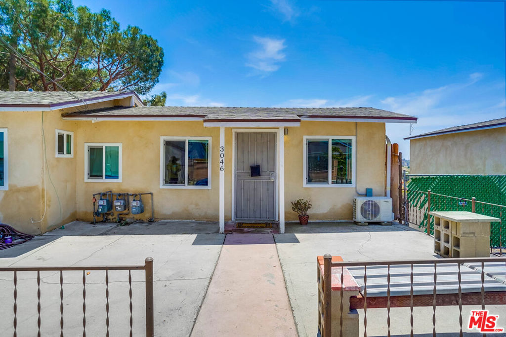 3046 Chadwick Drive Los Angeles CA, 9003263789032758531121