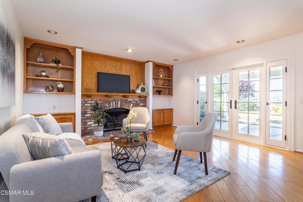 12057 Falcon Crest Way Porter Ranch CA, 9132663789010734081122