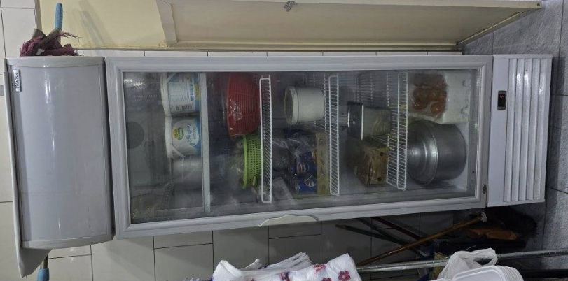 ثالجة للمطعم او البيت، حالة جيدة ,fridge Commercial