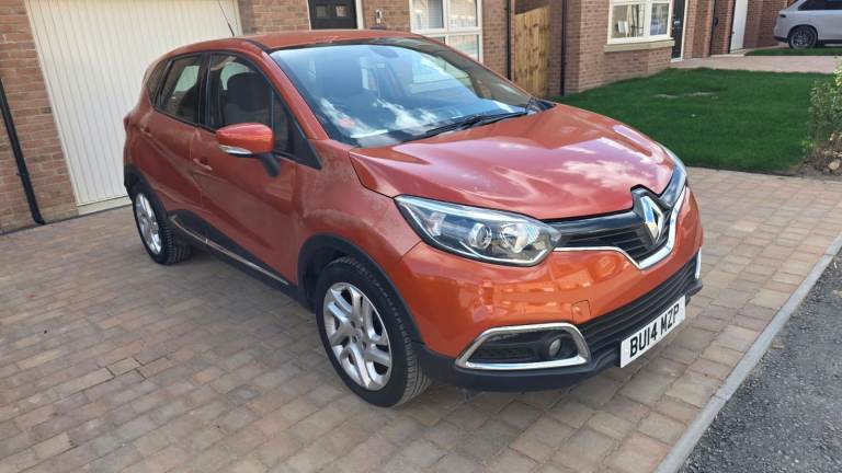 Renault Captur 2014, Manual, 898 (cc), 5 doors with just 62,000 miles and good service history