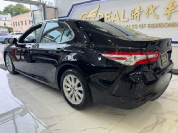 2020 TOYOTA CAMRY LE63333624693633122