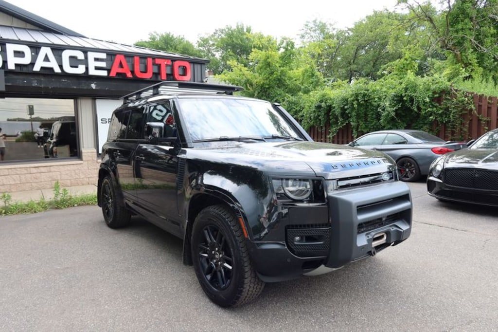 Pre-Owned 2022 Land Rover Defender 110 X-Dynamic SE Sport Utility 4D63280818557185120