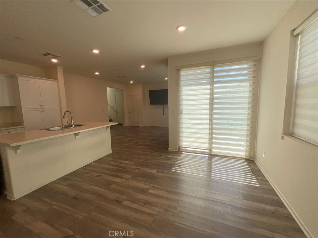 17188 Pioneer Way San Bernardino CA, 9240763633476402051121