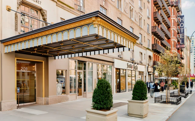 208 West 23rd Street63659085579649121
