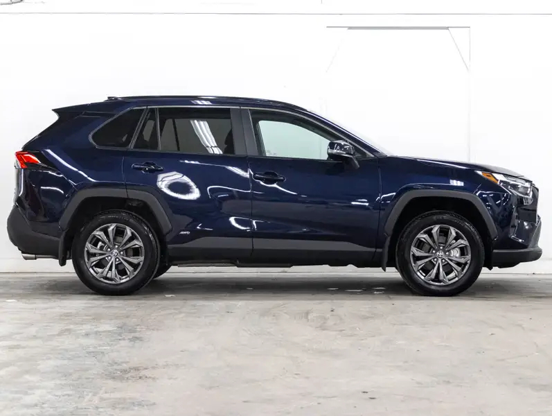 2025 Toyota RAV4 Hybrid63524417262339123
