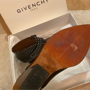Givenchy Ankle Boots64331279904386123