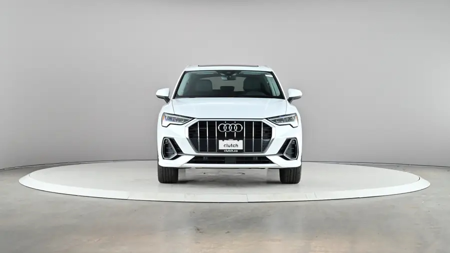 2022 Audi Q363759181636227120