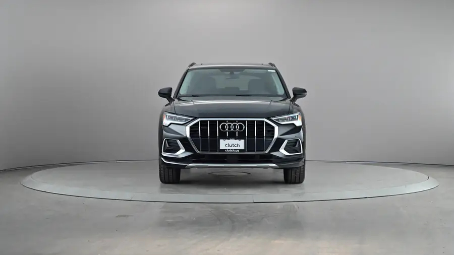 2022 Audi Q364796978981891121