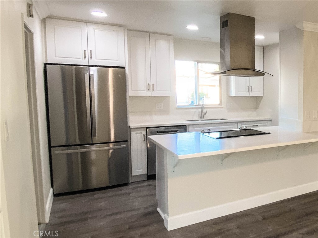 19311 Waterbury Lane Huntington Beach CA, 9264664111889137794122