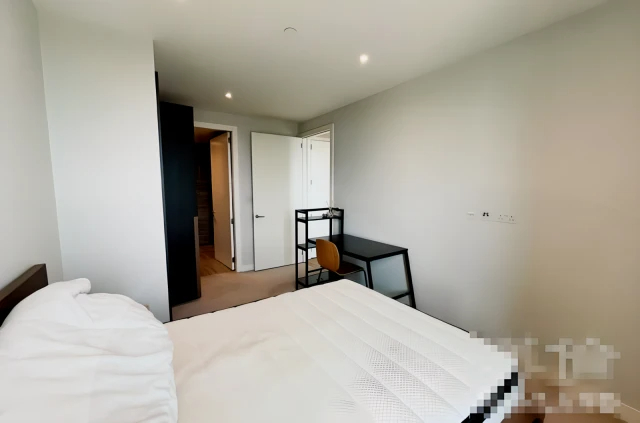 HL-251 Southwark Bridge Road64142363947777124
