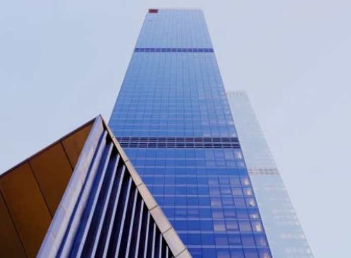 One Manhattan Square63869593289731120