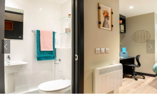 Crown House - Brighton64575911400194122
