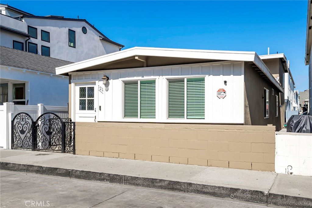 $4,888/month 121 25th Newport Beach CA, 9266364098585876481122