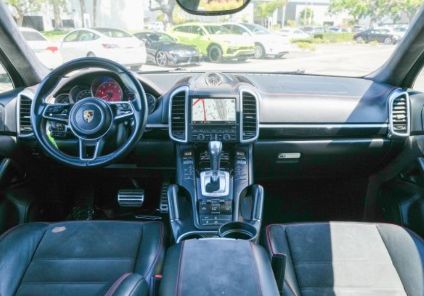 2016 PORSCHE CAYENNE GTS SPORT UTILITY 4D63593750270851122