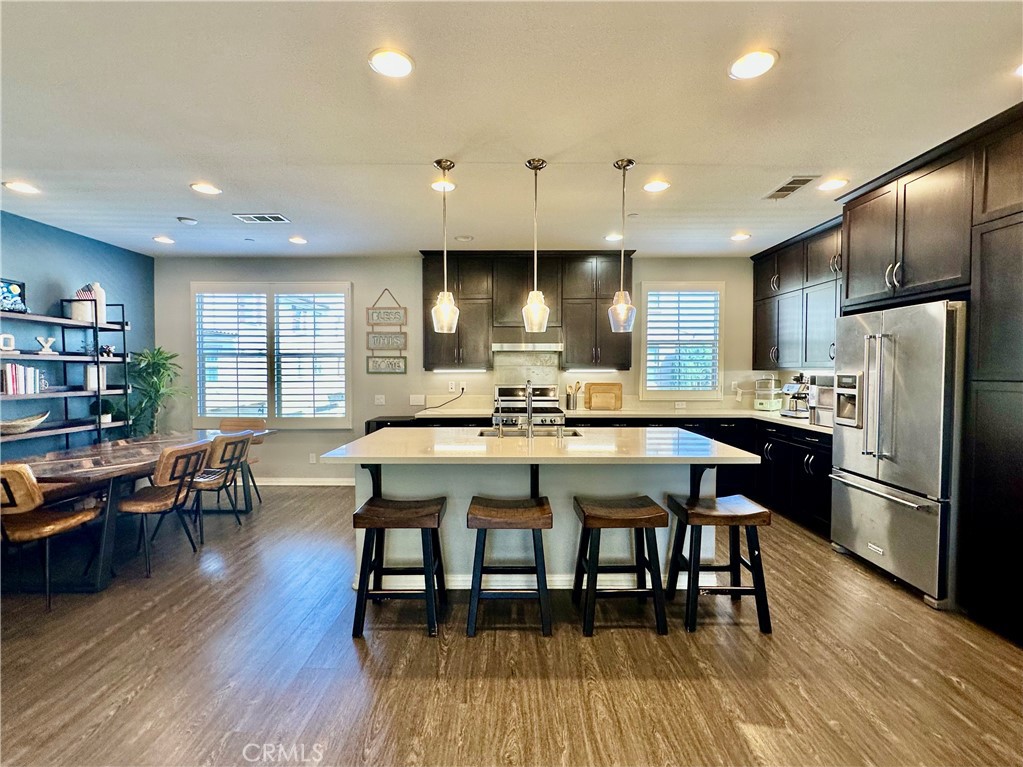 188 Capricorn Irvine CA, 9261864100226799233121