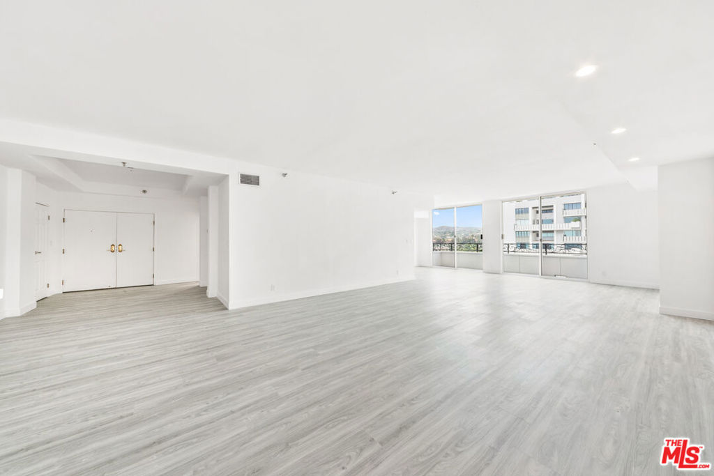 10390 WILSHIRE Boulevard 1501 Los Angeles CA, 9002464110564687106120