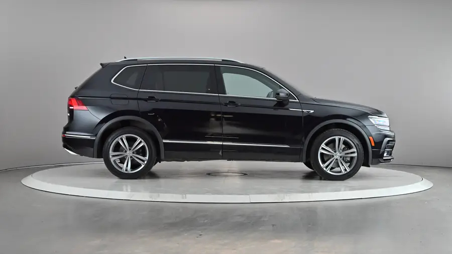 2021 Volkswagen Tiguan64157223117825124