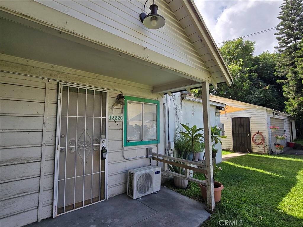 $1,900/month 12226 E Valley Boulevard El Monte CA, 9173264064830867971120