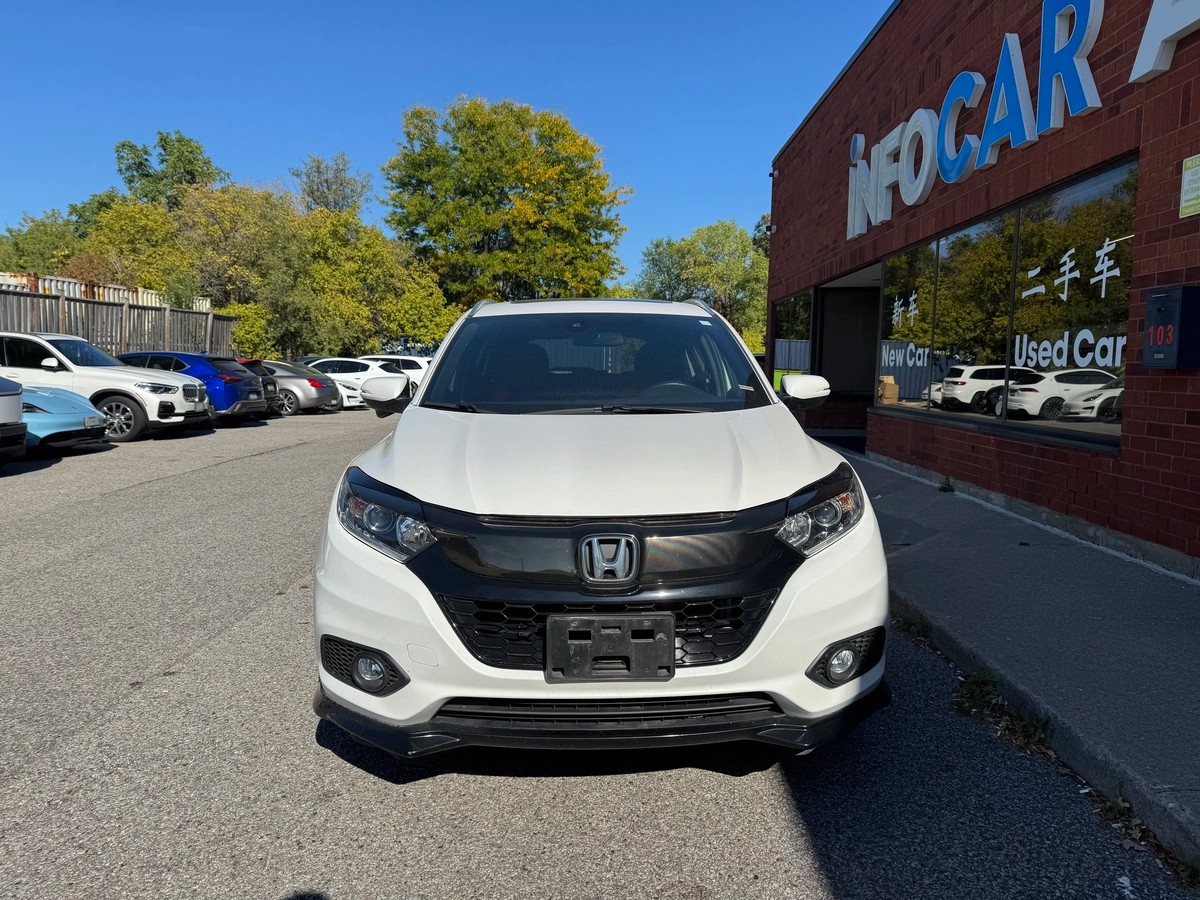 ﻿2021﻿ ﻿Honda﻿ ﻿HR-V﻿ ﻿Sport64135985382657123