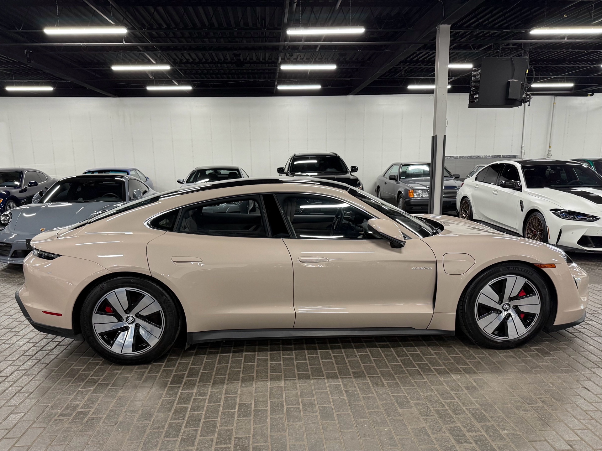 Porsche Taycan 4S AWD 202264961894915458122