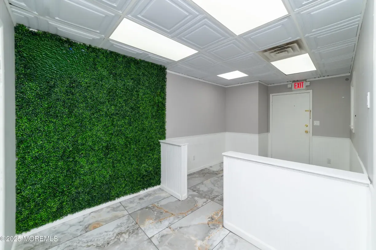 239 Avenel Street, Suite 2, 4 Avenel, NJ 07001