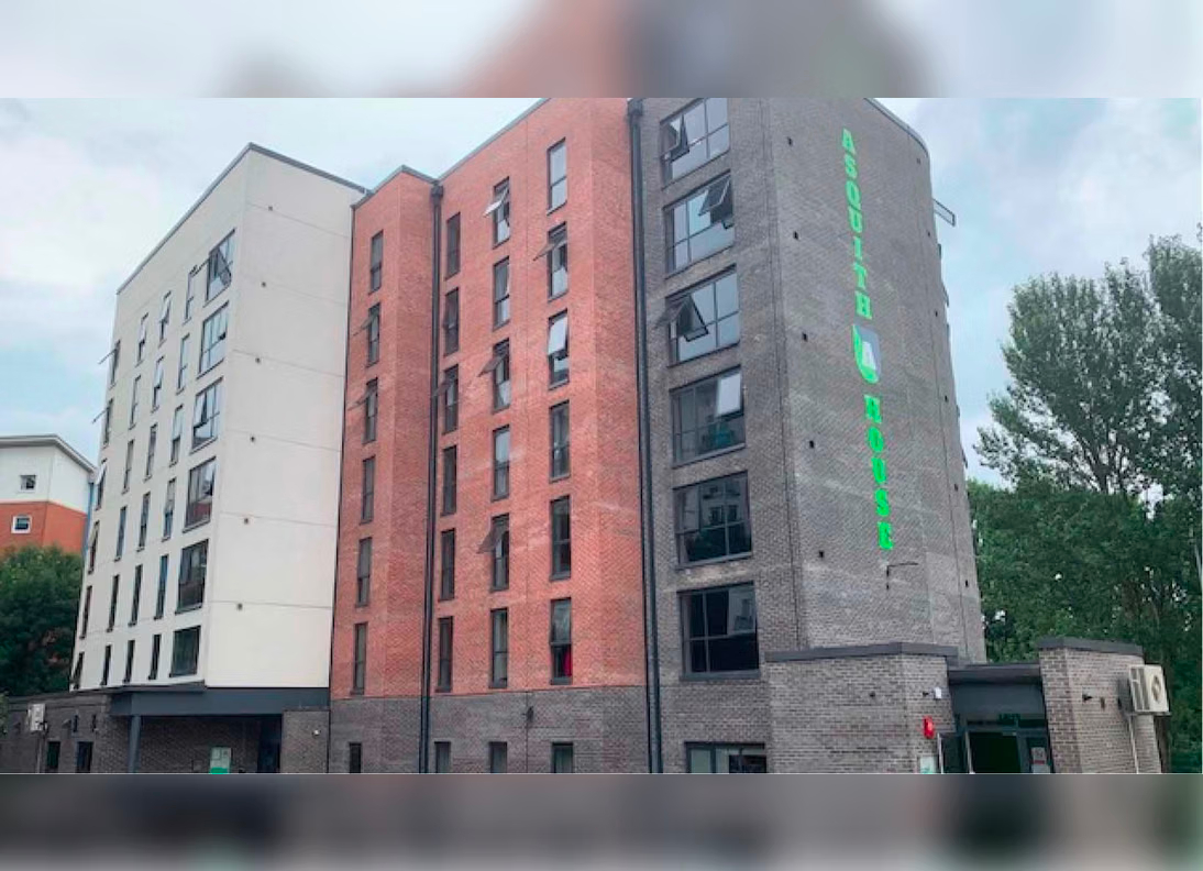 Austin Hall, Leeds64289278433154121