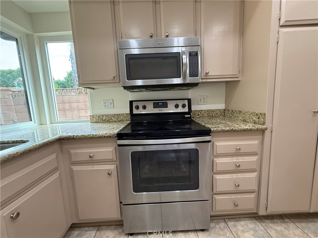 18801 LASSEN Northridge CA, 9132463779405110273121