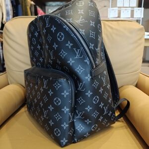 Louis Vuitton Discovery PM Monogram Eclipse Backpack64208880589187121