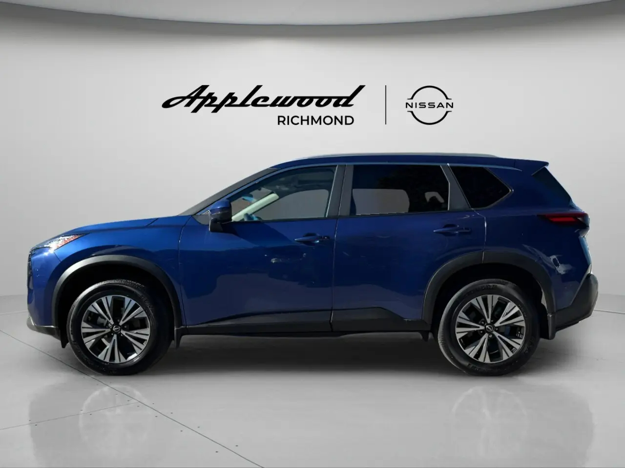 2023 Nissan® Rogue SV Moonroof AWD  •  18,383  kilómetros Precio de Compra  $30,961   Consultar Disponibilidad   Valoración de Intercambio64121318640769121