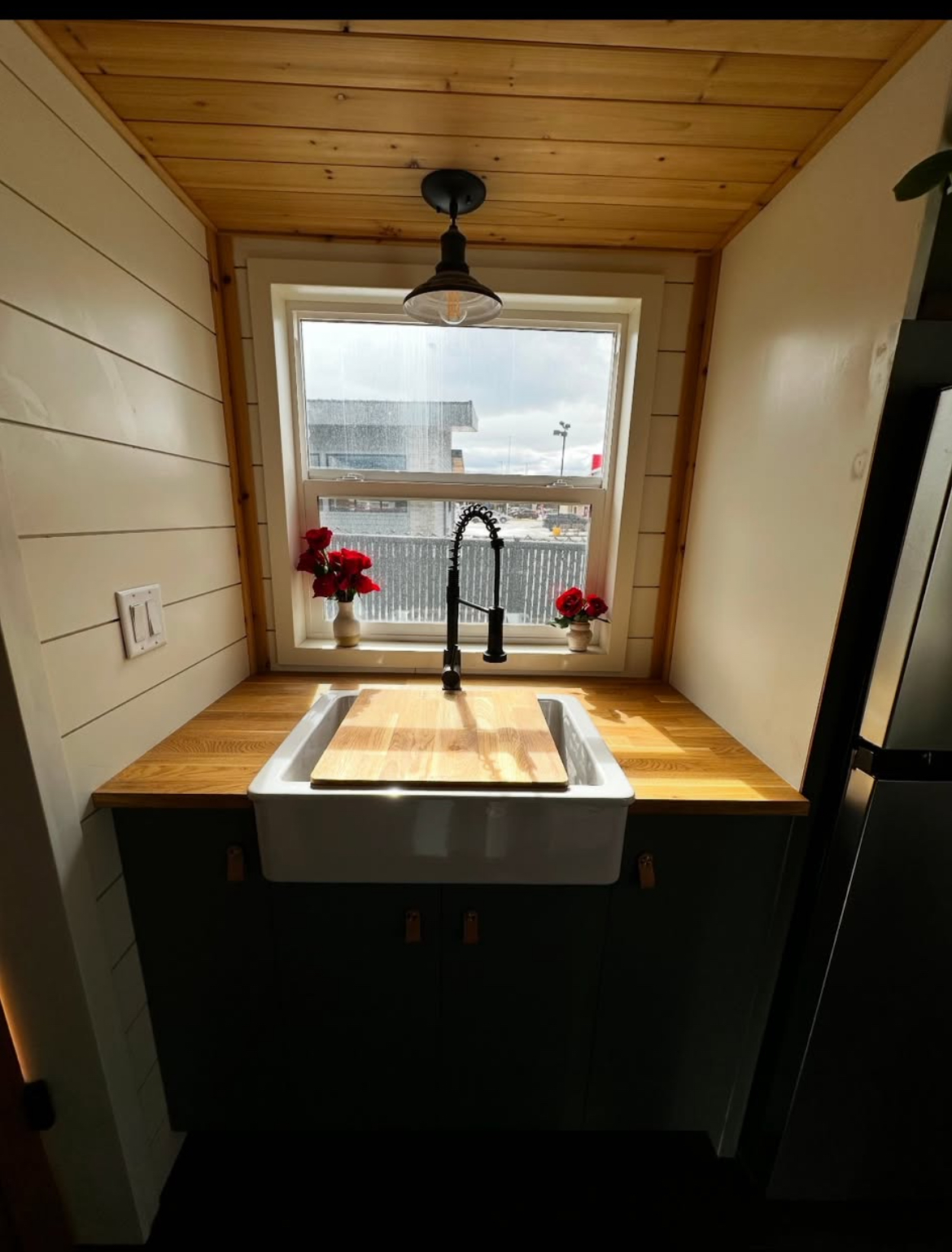 Expert Tiny Home Construction Service Provide535275410534574087