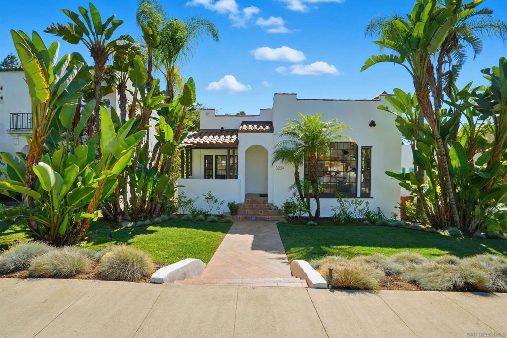 3234 Lowry Rd, Los Angeles CA, 9002764132199782529120