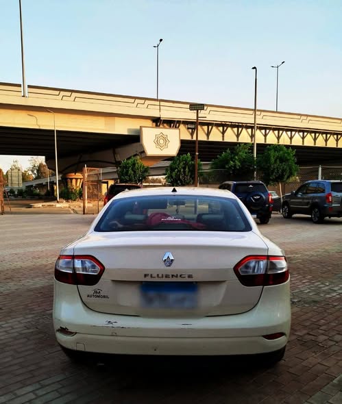 رينو فلوانس 201464760499166210124