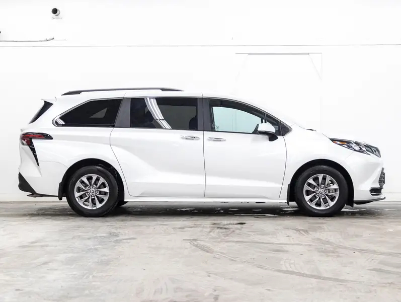 2024 Toyota Sienna63460467120259122