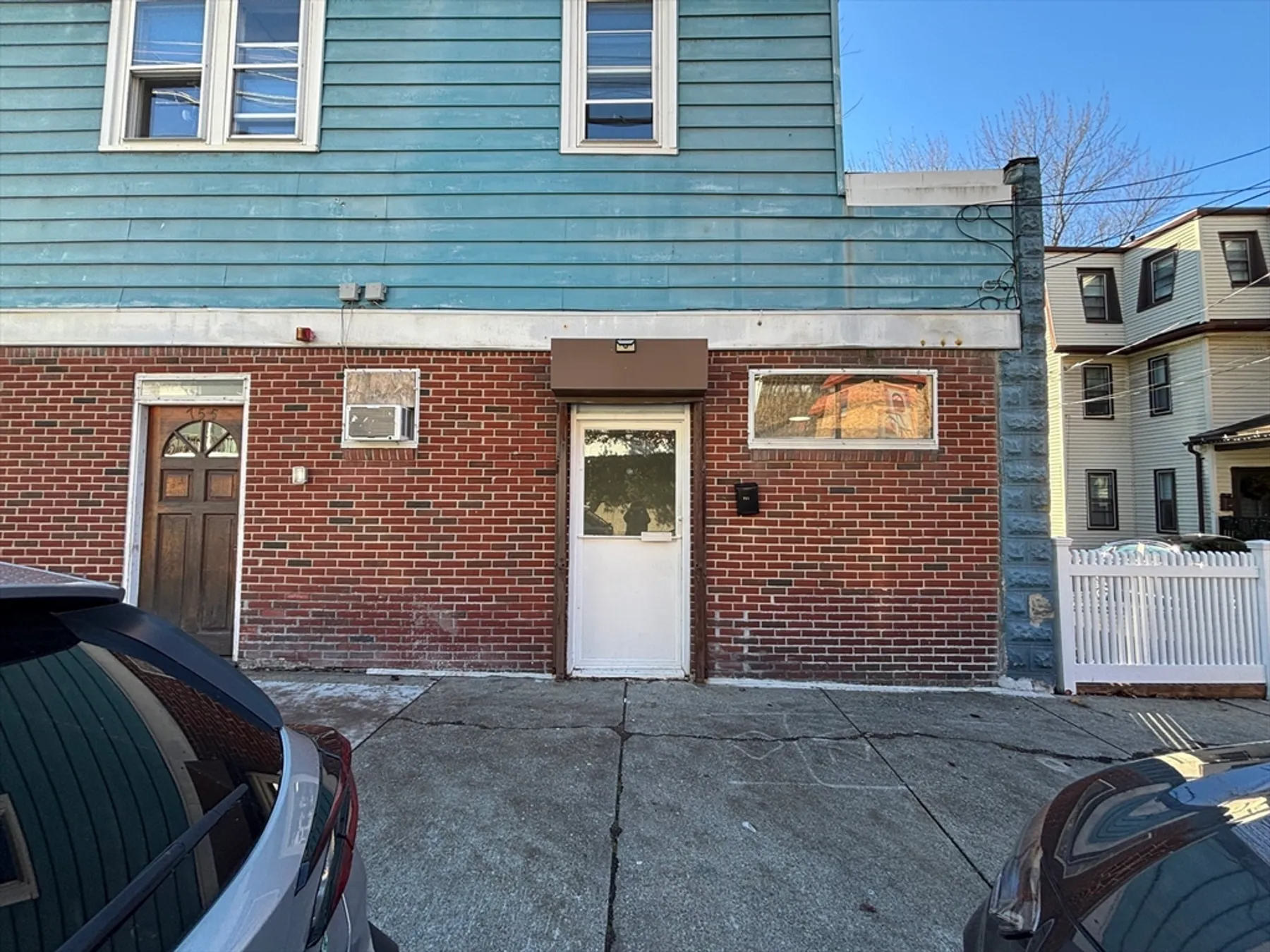 753 Winthrop Avenue