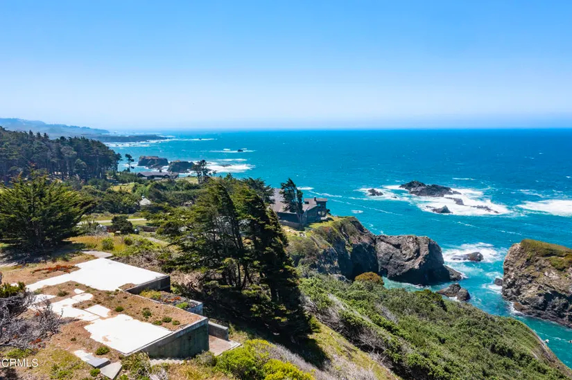 6030 Highway 1, Little River, CA