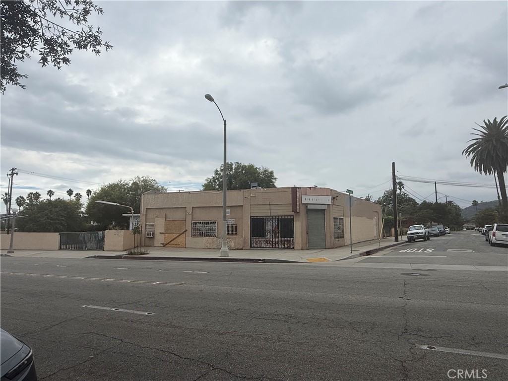 1435 Lincoln Avenue, Pasadena CA, 9110363822222994049120