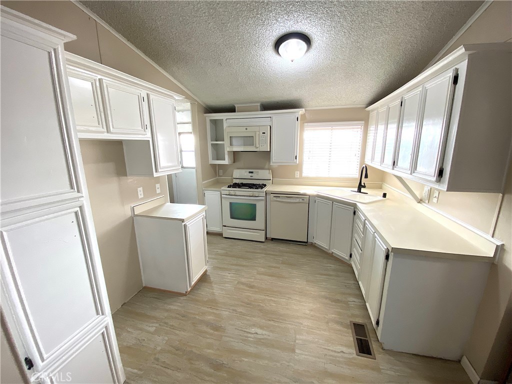 28161 Cottontail Drive Menifee CA, 9258764066850633346121