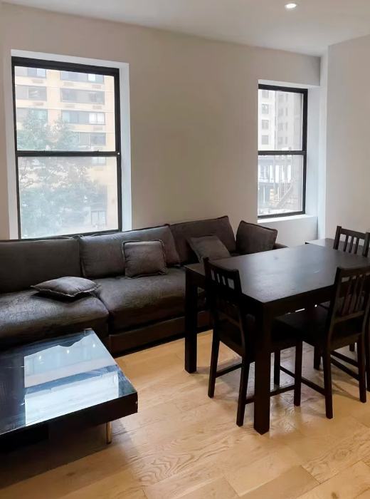 Ann Arbor | Oversized Floor-to-ceiling Windows, Social Apartments | Beekman63403235717633120