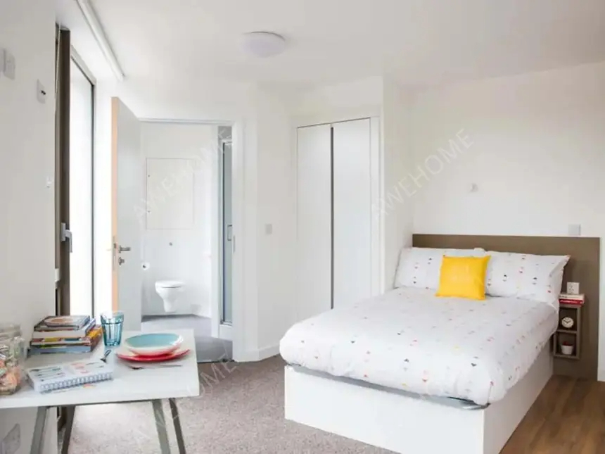 Felda House - Estudio Bronce en Wembley, Londres