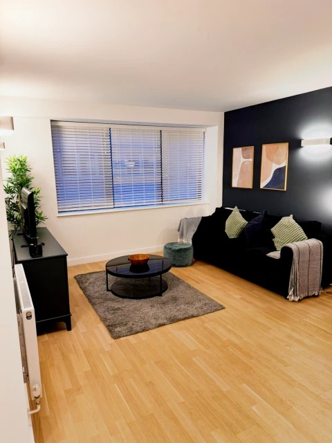 32 Upper King St64195300573954127