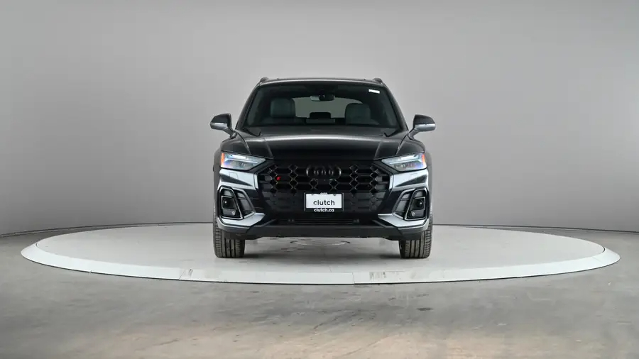 2023 Audi SQ564266157811203120