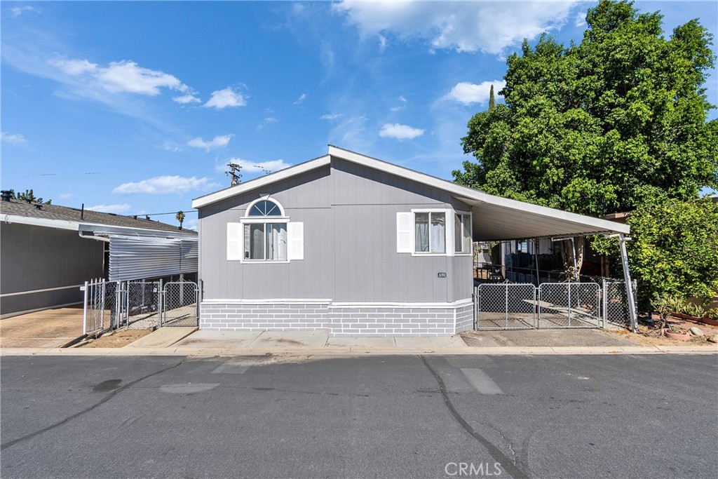 3825 Crestmore 480 Jurupa Valley CA, 9250964136038077699120