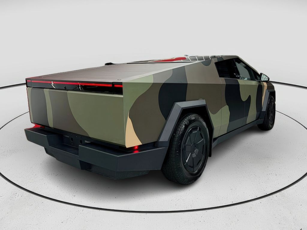 2024 TESLA CYBERTRUCK DUELO DE BATERÍAS63323064351107124