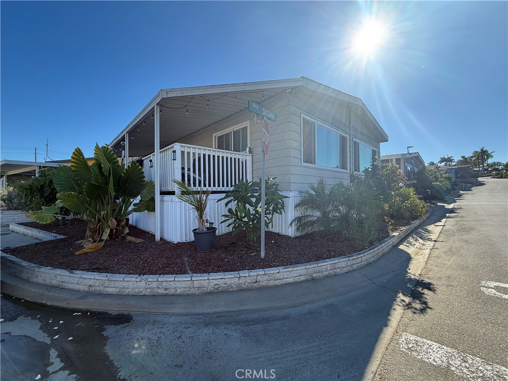 1680 S Tartar Lane 27, Compton CA, 9022163713446125315120