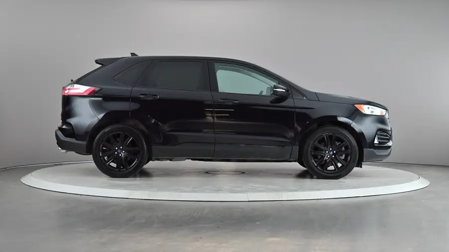 2021 Ford Edge64064647910785122