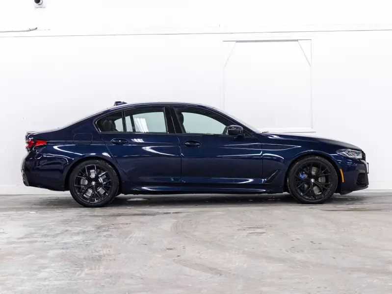2022 BMW 5 Series65106689596417122