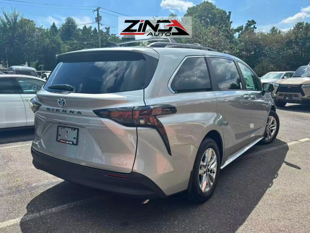 2025 TOYOTA SIENNA63689267075713122