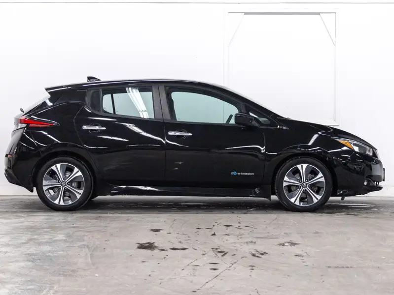 2019 Nissan LEAF64840329089153120