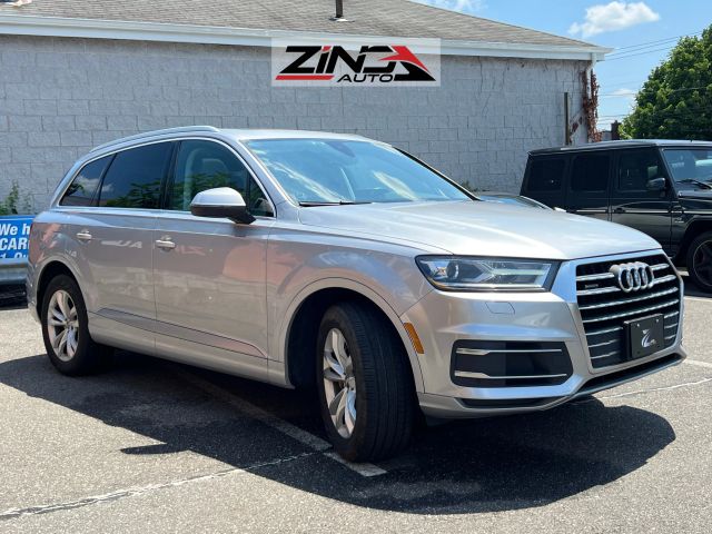 2018 AUDI Q763689173678083124